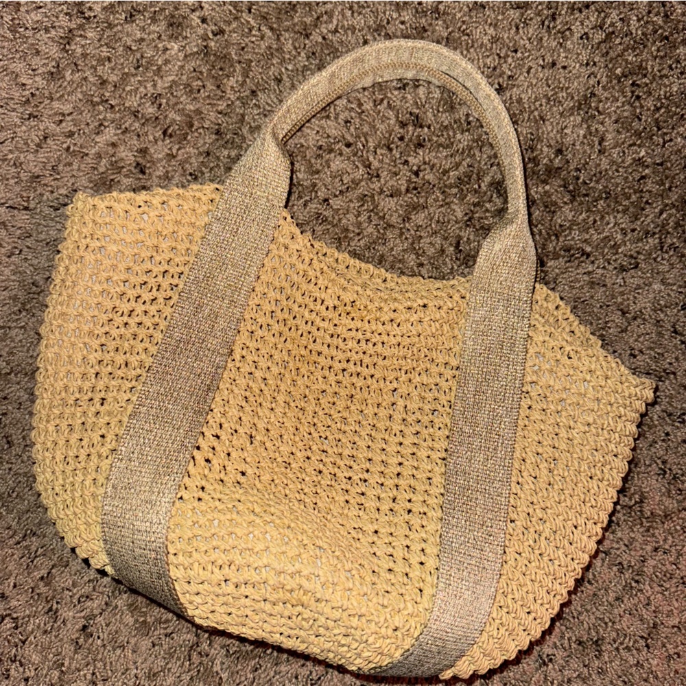 Hat Attack Beige Woven Tote Bag Sparkly Handles